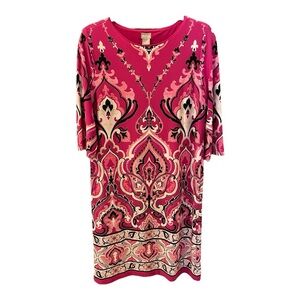 Chico’s Abstract Print Zenergy Dress, Size 1, Pink & Black, 3/4 Sleeves.
